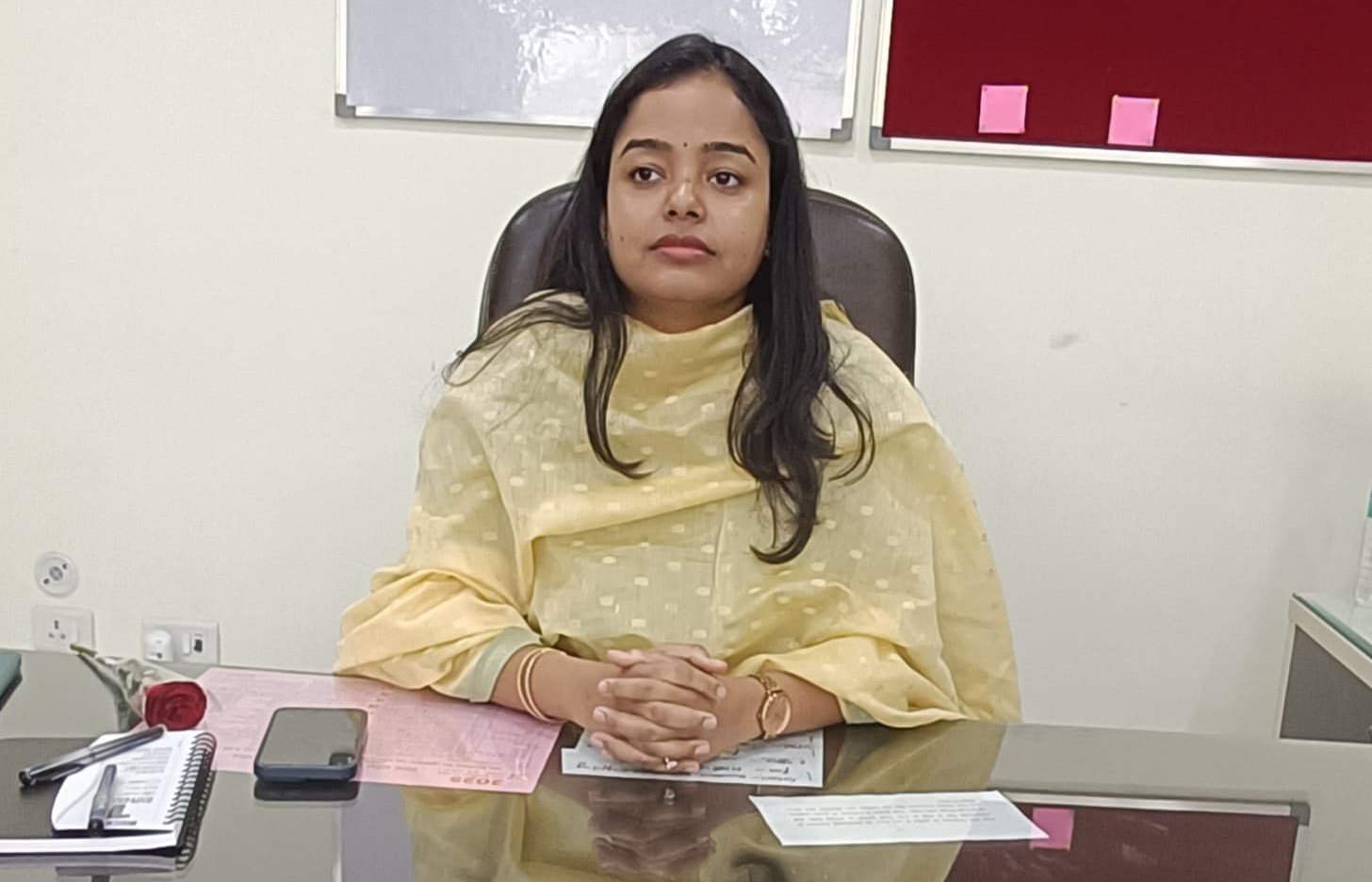 इतना तो तय है कि मघ्यांचल डिस्कॉम का मनमानी एवं ताना शाही फैसला से, लगभग 300 से अधिक के परिवार बर्बाद हो जायेगें... इसमें कोई दो राय नहीं।